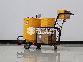 翔工手扶瀝青灌縫機，您的路面養護“專(zhuān)家”